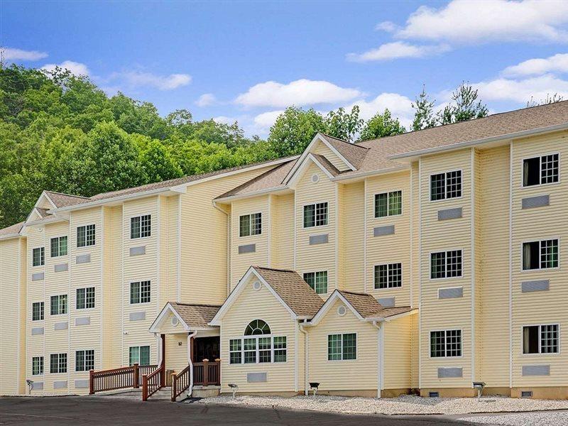 Microtel Inn & Suites By Wyndham Bryson City Ngoại thất bức ảnh